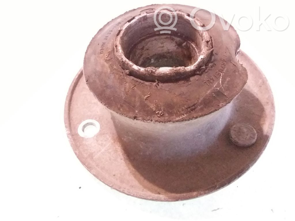 BMW 3 E46 Coil spring mount 