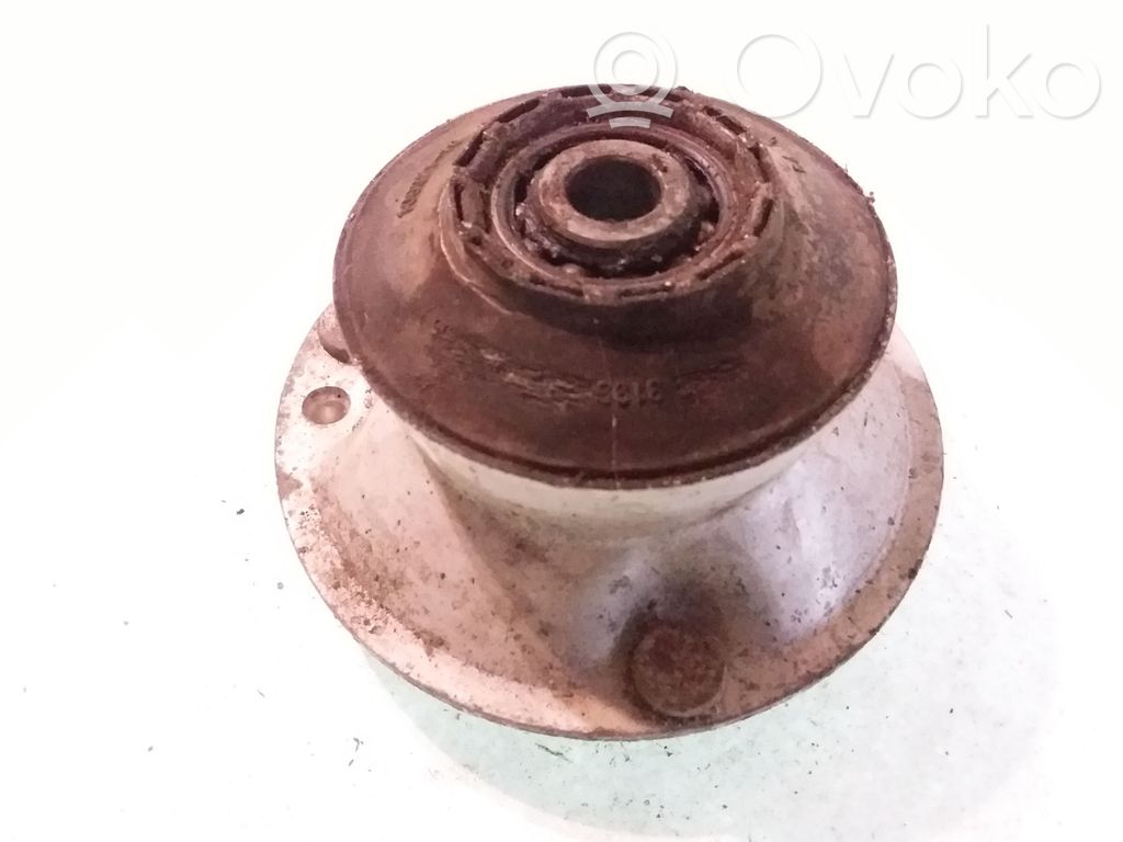 BMW 5 E39 Front upper strut mount 