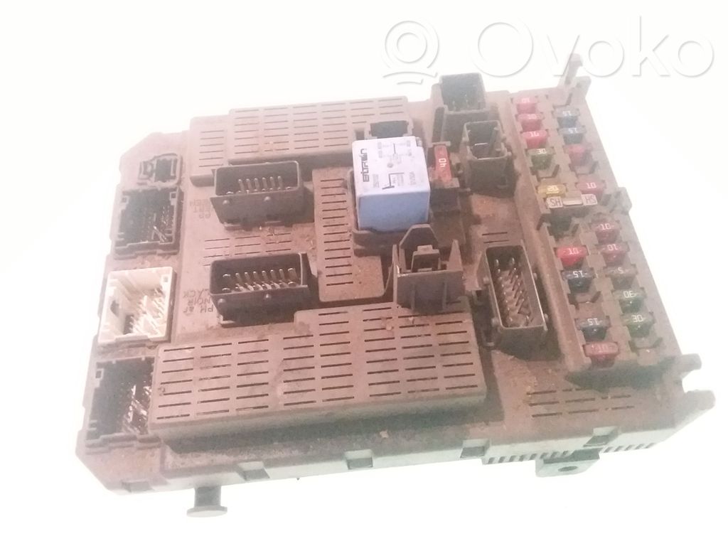 Citroen C5 Fuse module 