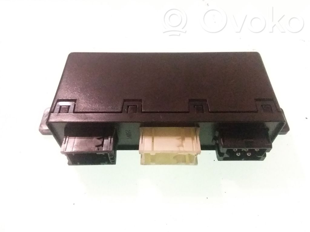 Módulo de confort/conveniencia   61356904245