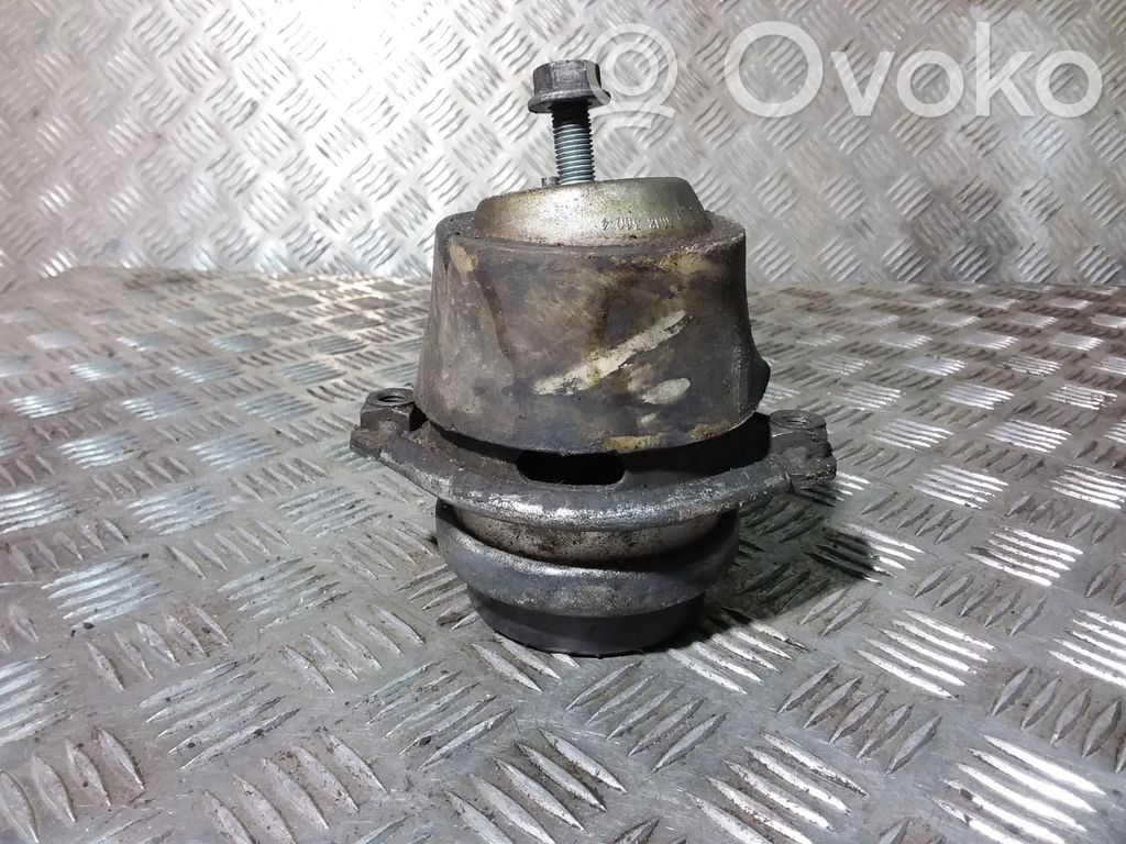 Porsche Cayenne (9PA) Engine mount bracket 