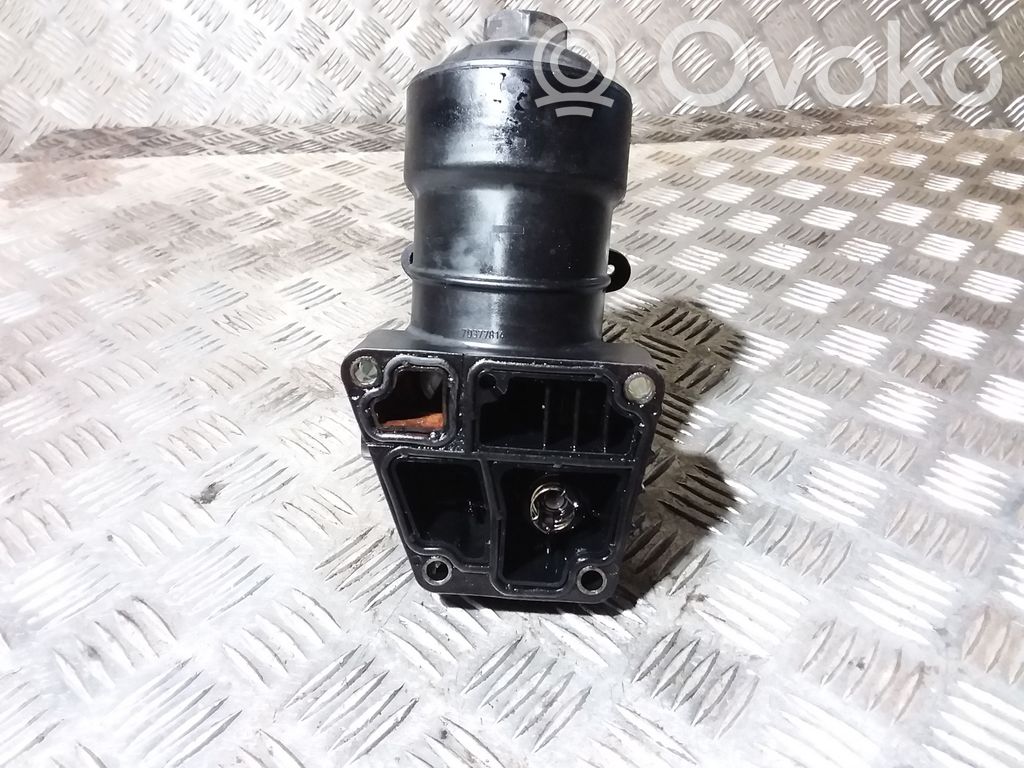Audi A3 S3 A3 Sportback 8P Oil filter mounting bracket 