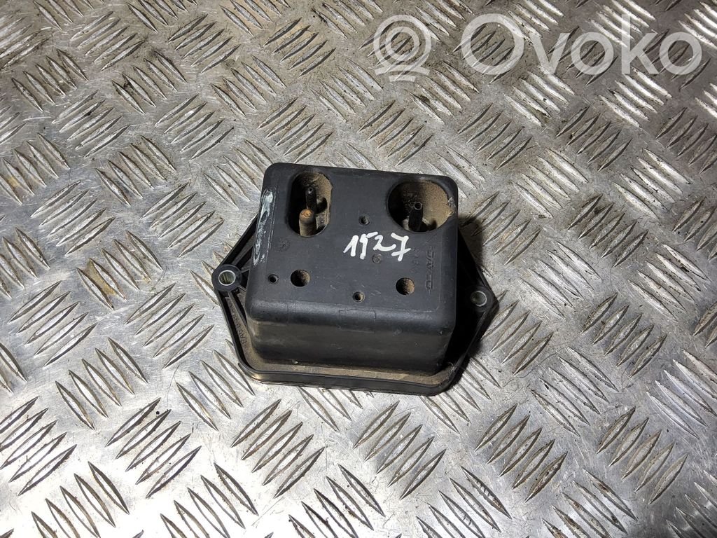 Opel Vectra C Vacuum air tank 