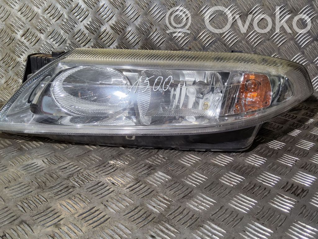 Renault Laguna II Headlight/headlamp 