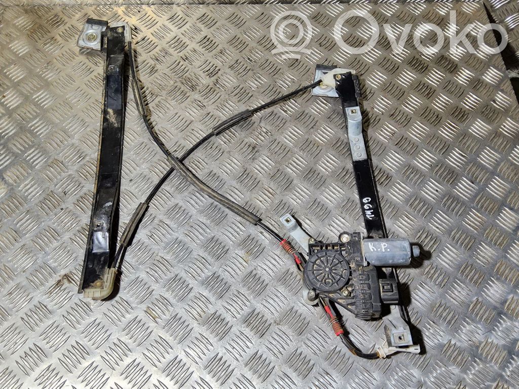 Ford Mondeo Mk III Macara ușă față cu motor 