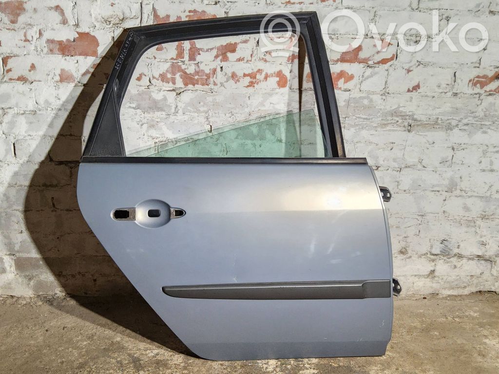 Renault Scenic II -  Grand scenic II Rear door 