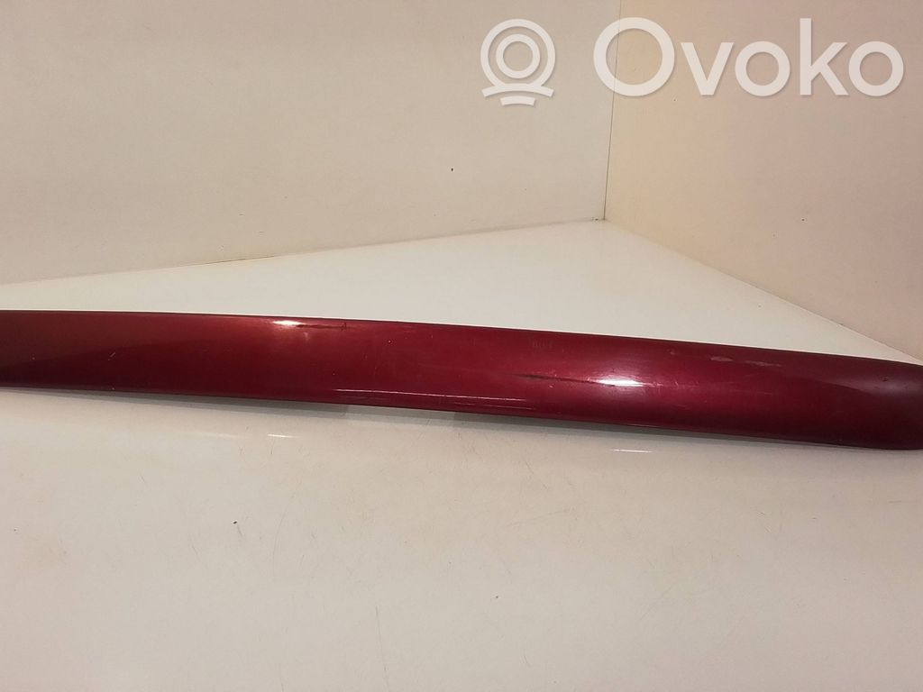 Chrysler Voyager Trunk door license plate light bar 