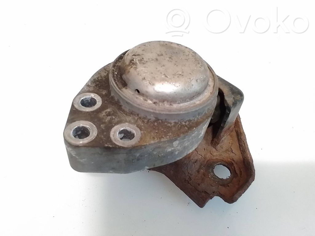Mazda 2 Engine mount bracket 