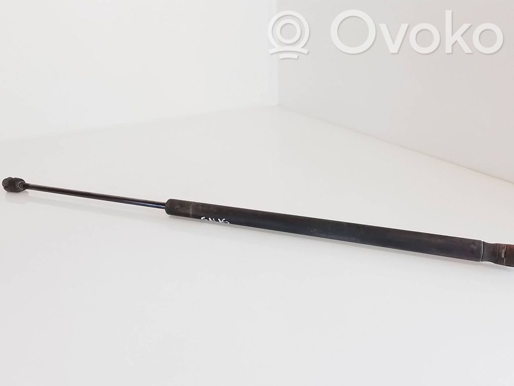Mazda 2 Tailgate/trunk strut/damper 