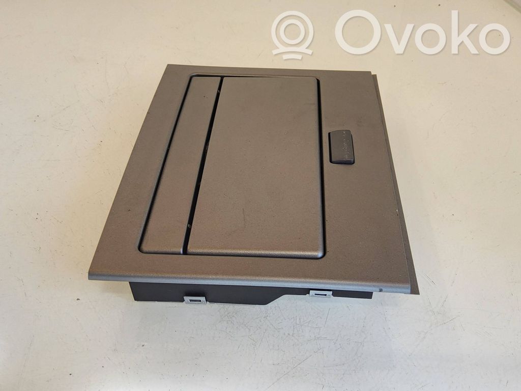 BMW 7 E65 E66 Luz del asiento trasero 