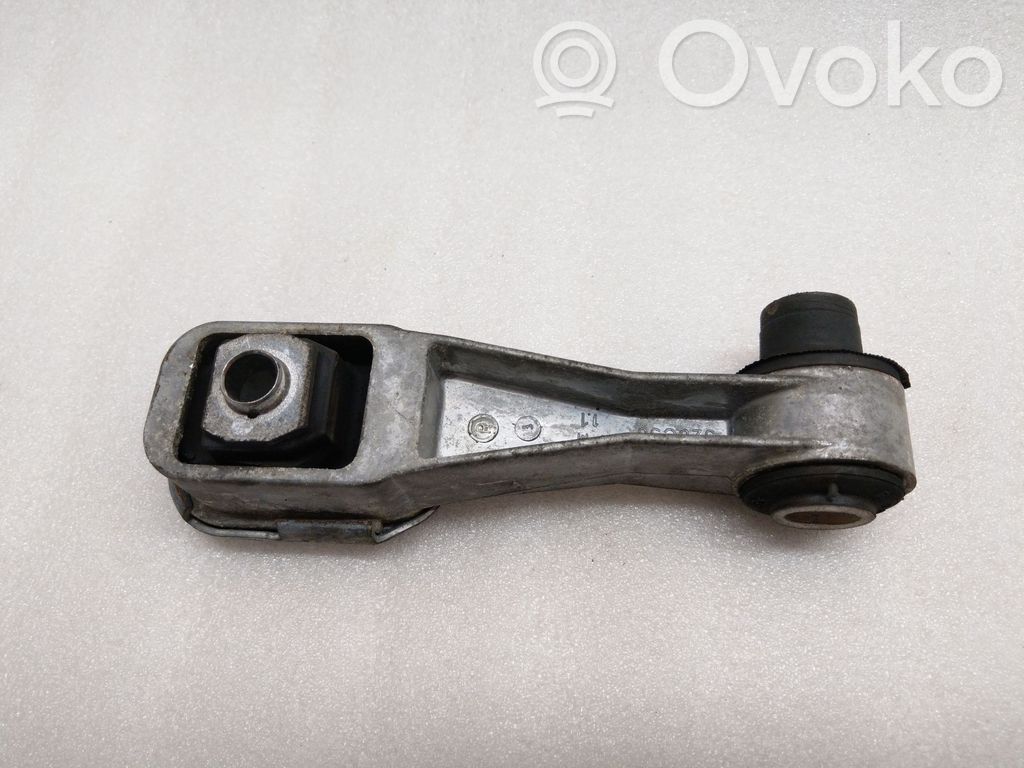 Nissan NV200 Engine mount bracket 