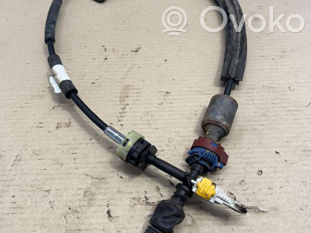 Renault Trafic III (X82) Gear shift cable linkage 