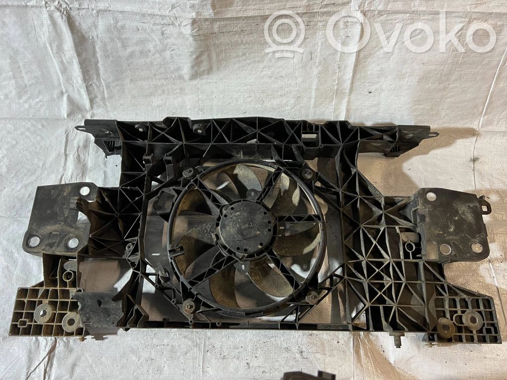 Renault Megane III Elektryczny wentylator chłodnicy 