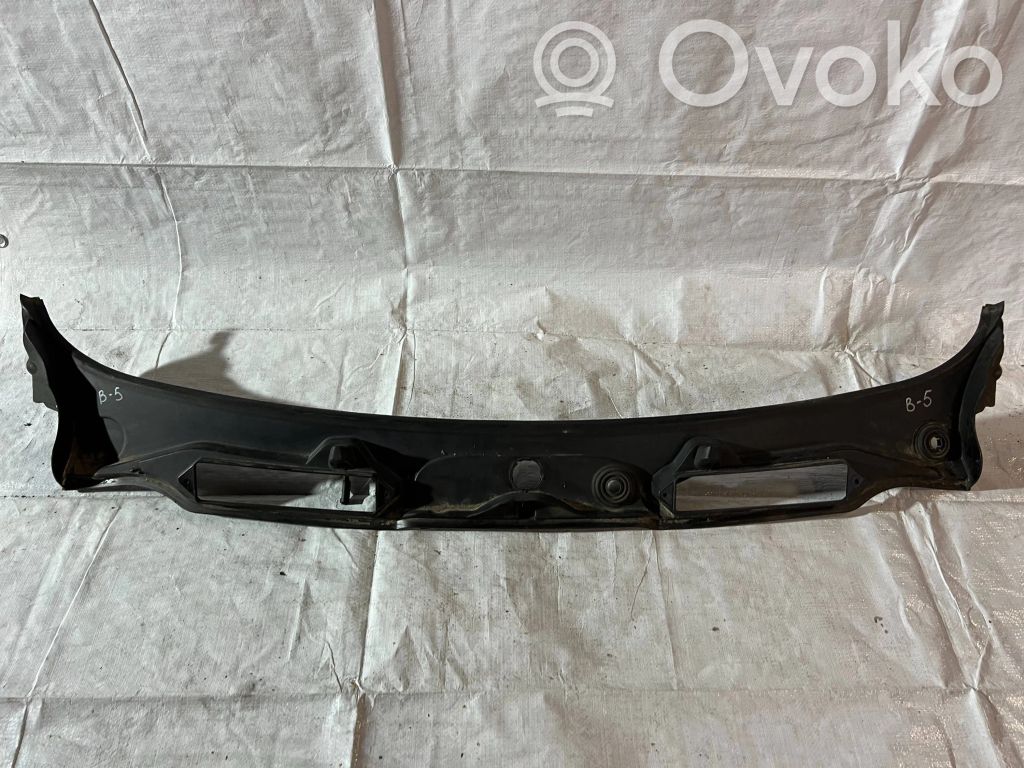 BMW 3 E90 E91 Wiper trim 