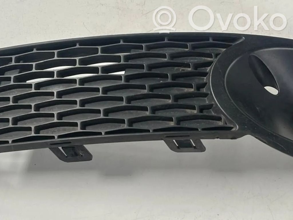 Saab 9-5 Front fog light trim/grill 