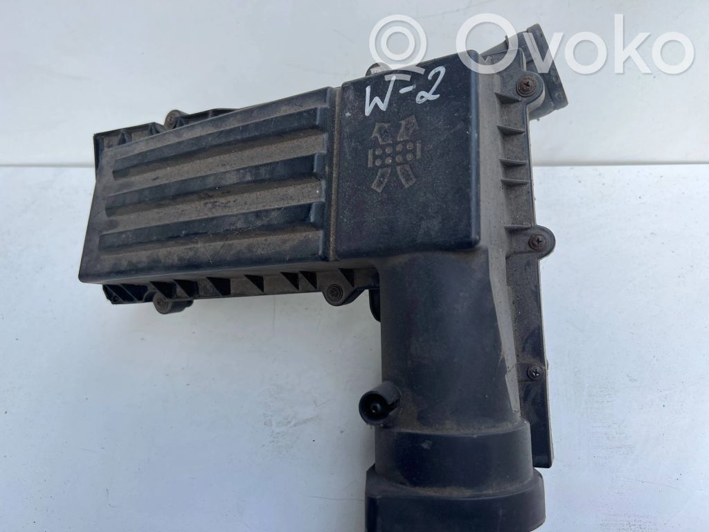 Volkswagen Touran I Obudowa filtra powietrza 