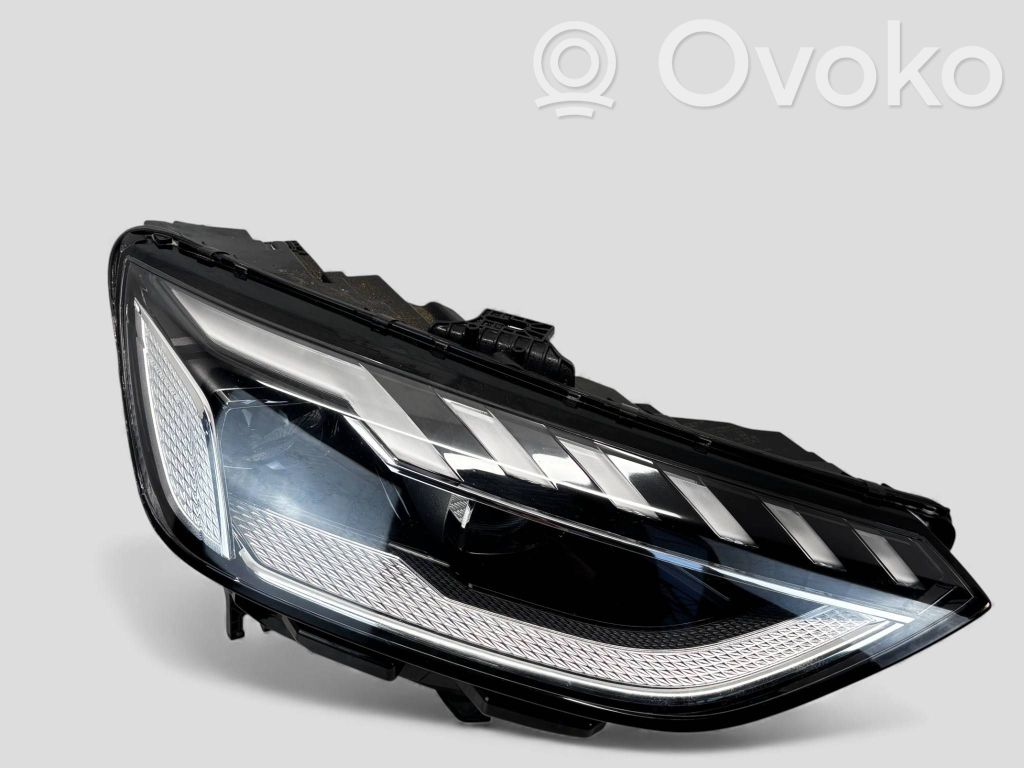 Audi A4 S4 B9 8W Lampa przednia 