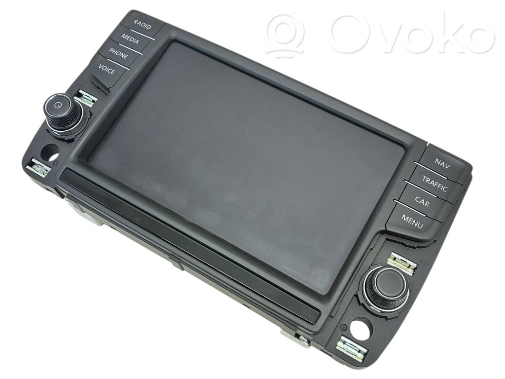 Volkswagen PASSAT B8 Radio/CD/DVD/GPS head unit 