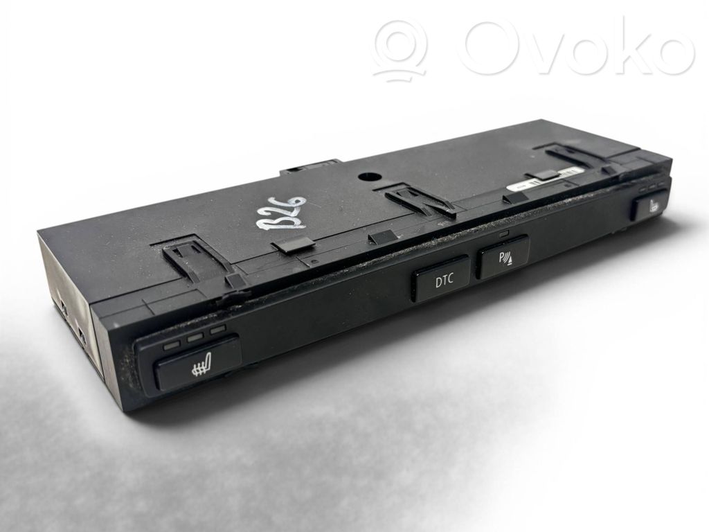BMW 5 E60 E61 Sēdekļu apsildes slēdzis 