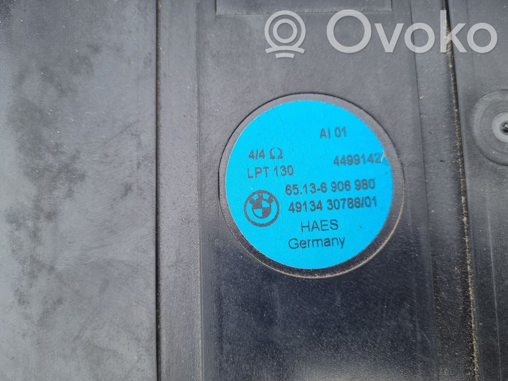 BMW 5 E39 Altavoz subwoofer 