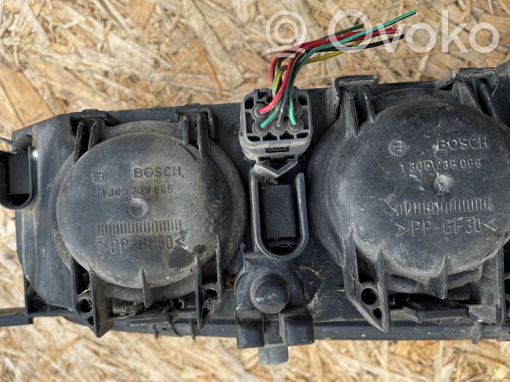 Scheinwerfer   1305235350