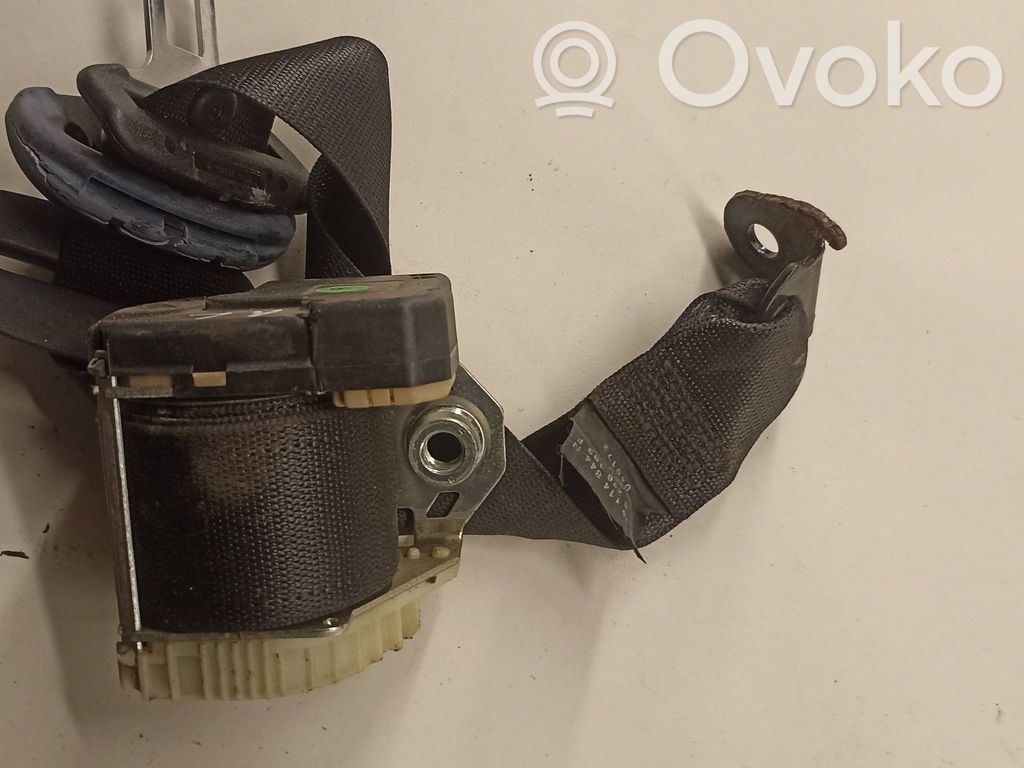 Opel Corsa C Cinturón trasero 