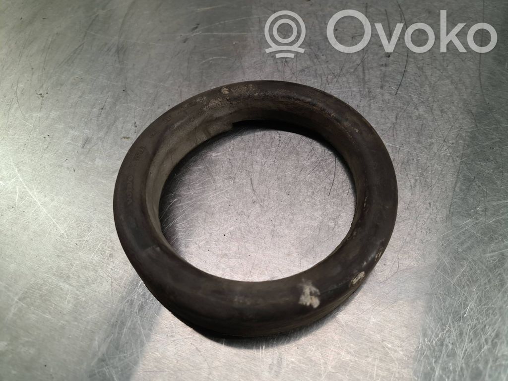 Volvo V70 Priekinė spyruoklės guminė atrama 