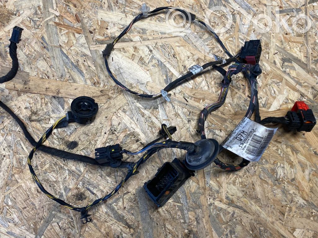 Opel Corsa D Arnés/cableado de puerta delantera 