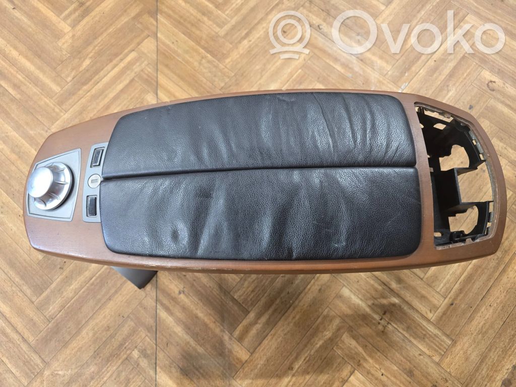 BMW 7 E65 E66 Elkoņa balsts 