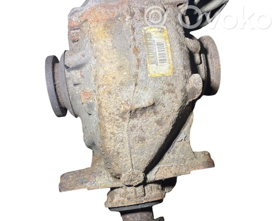 Rear differential   7591022