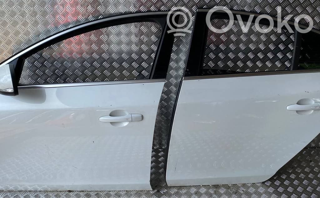 Volvo S60 Priekinės durys 