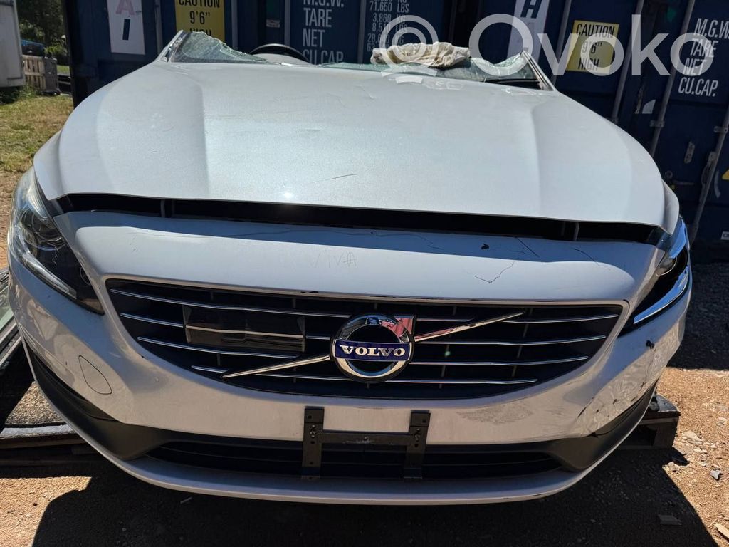 Volvo S60 Front bumper 