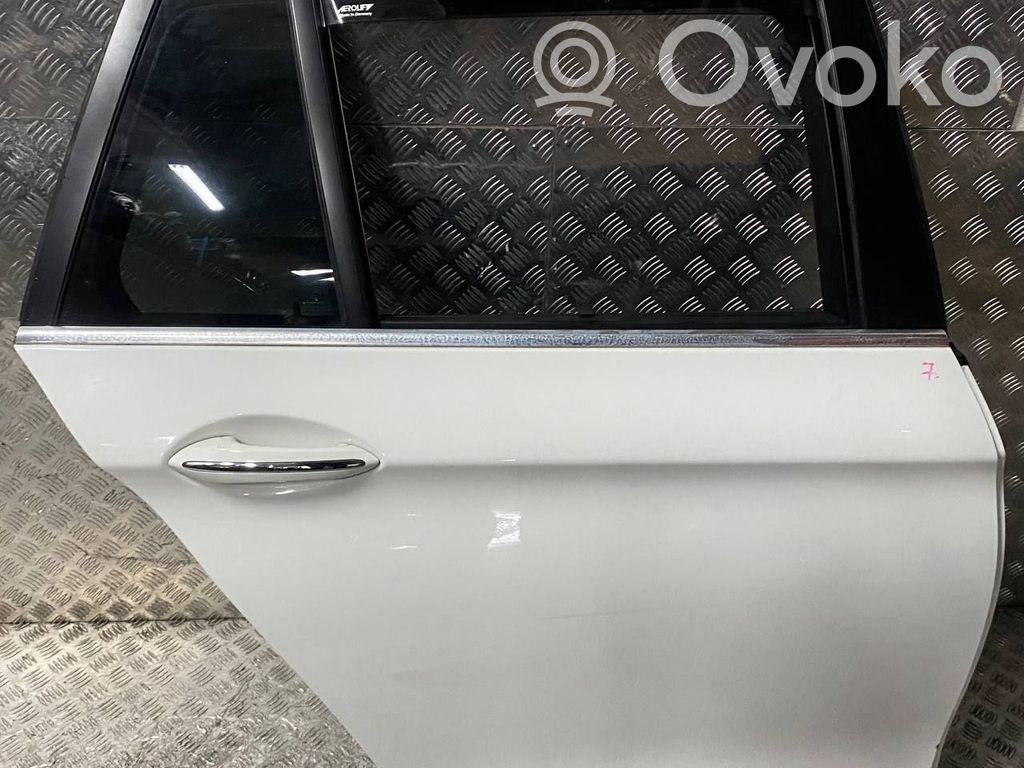 BMW 5 F10 F11 Aizmugurējās durvis 