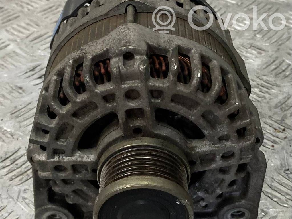 Nissan Qashqai Generatore/alternatore 