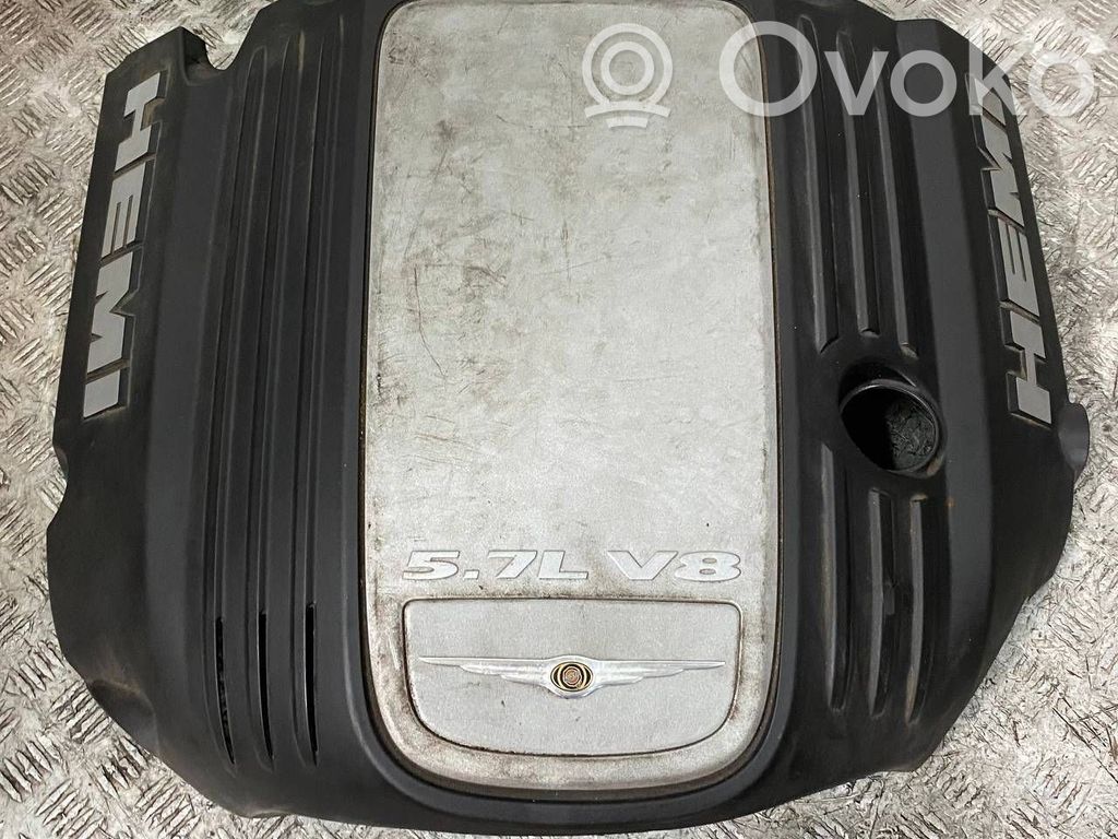 Dodge Magnum Variklio dangtis (apdaila) 