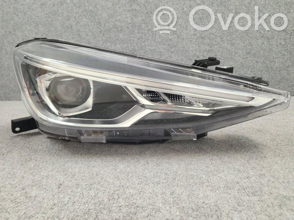 MG ZS Phare frontale 