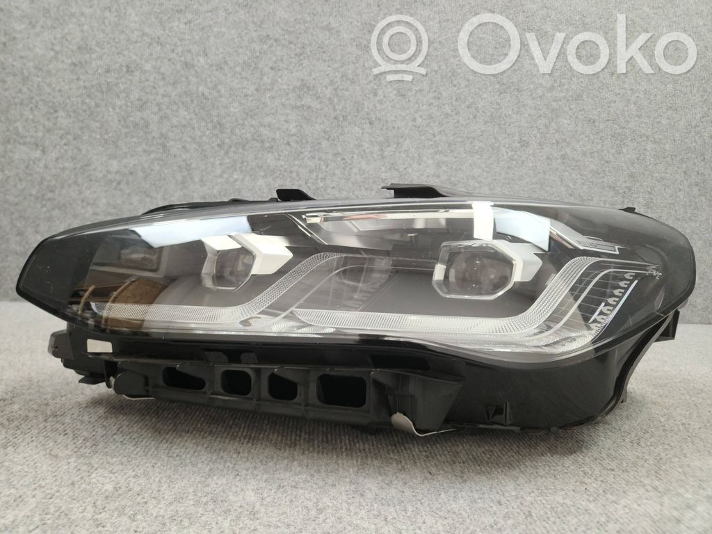 BMW 2 Active Tourer U06 Scheinwerfer 