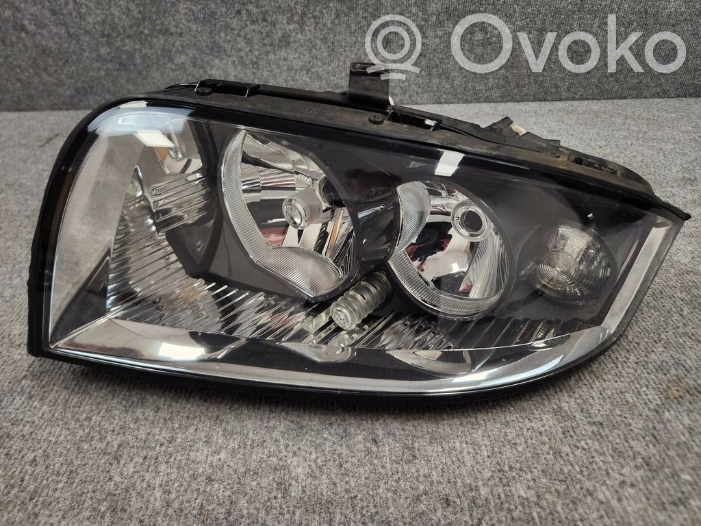 Audi A2 Headlight/headlamp 