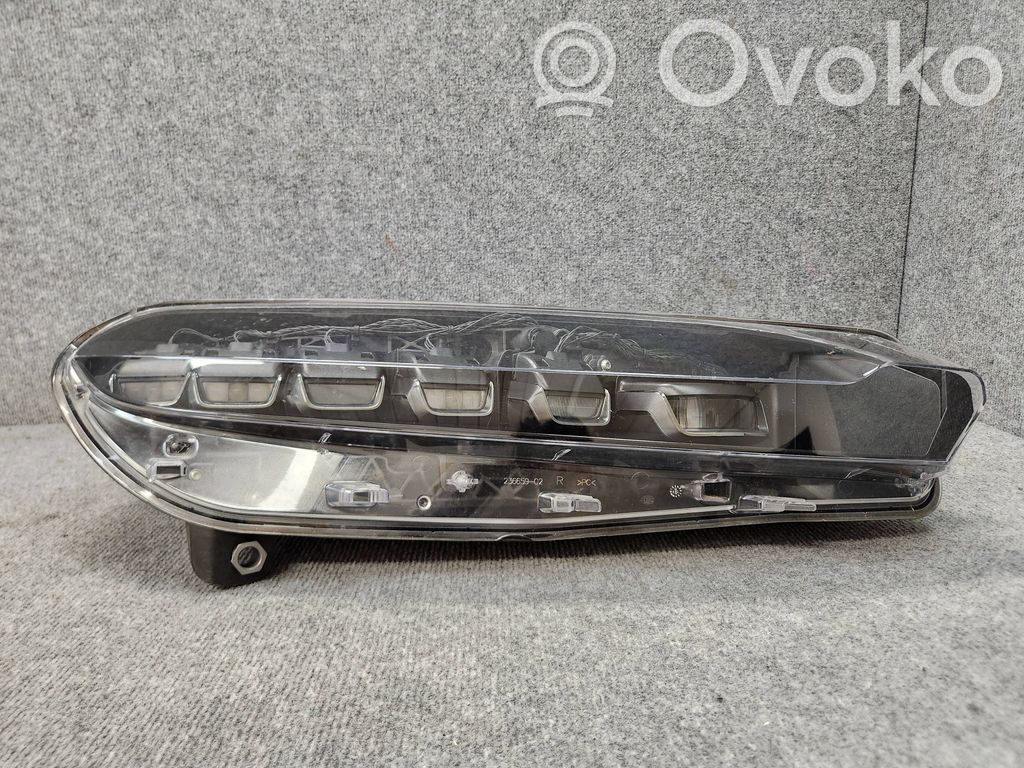 Lampa przednia   P10L110R002SCZ,P10L110R002
