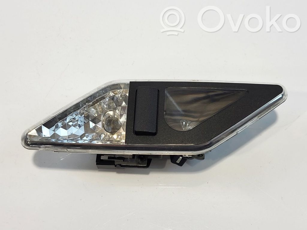 BMW 3 E46 Lampka podsufitki tylna 