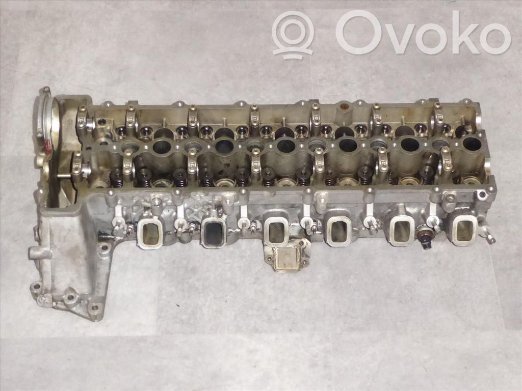 BMW 5 E60 E61 Engine head 