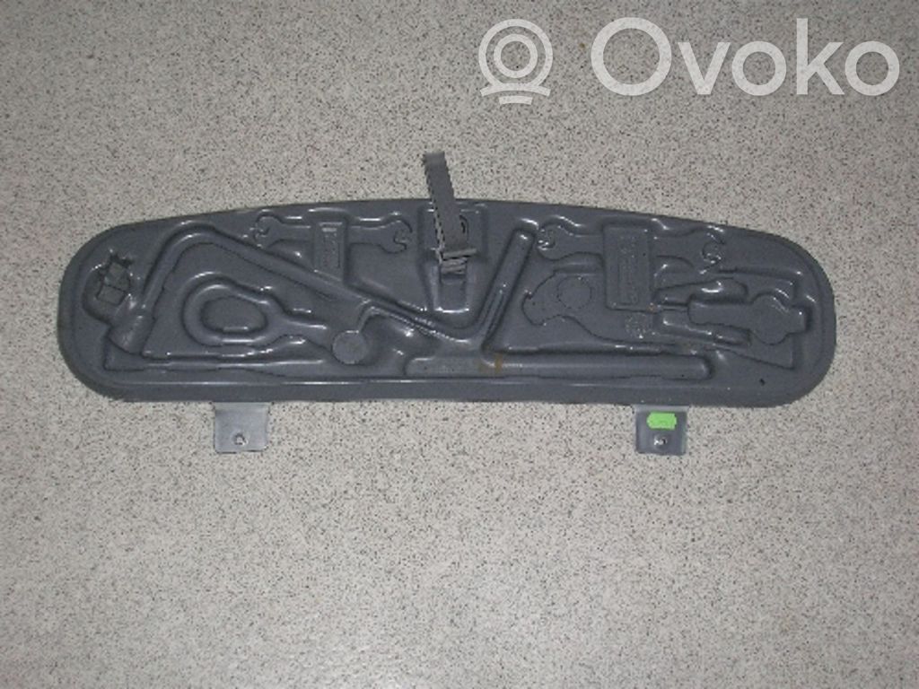 BMW 3 E46 Tool box 