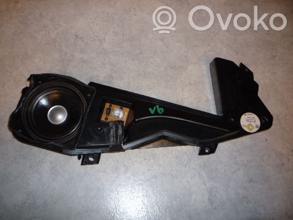 BMW 7 E38 Altavoz de la puerta trasera 