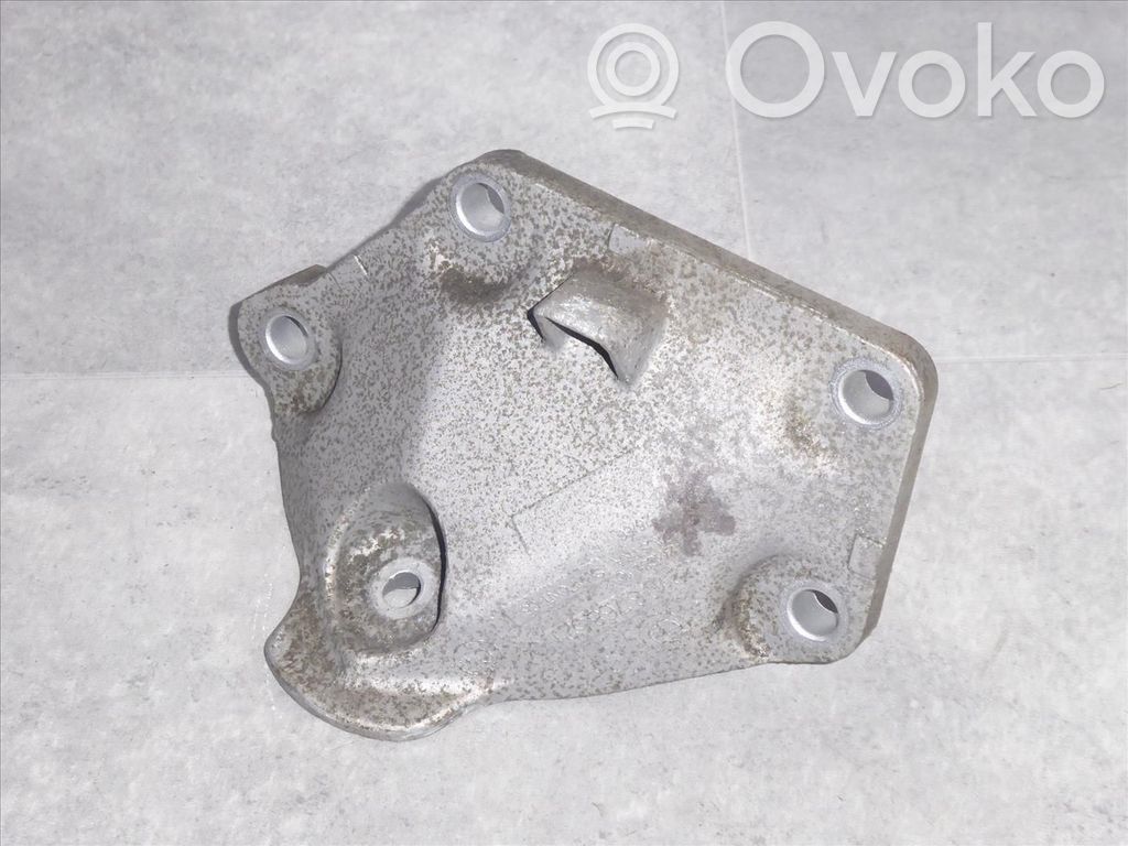 Engine mounting bracket   22116776669,22116776669