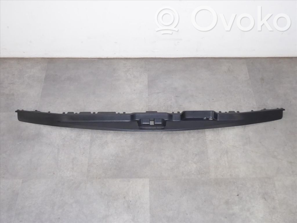 BMW X5 F15 Osłona rygla zamka klapy tylnej 