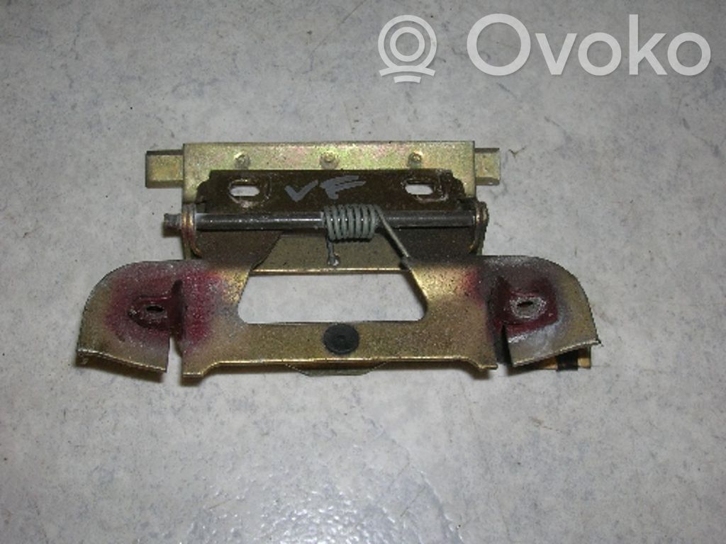 BMW 3 E30 Manecilla interna puerta trasera 