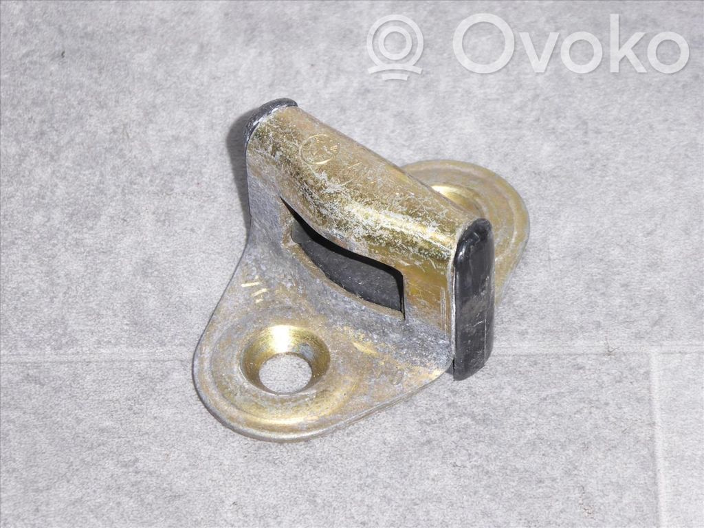 Front door lock loop/hook striker   51211906694,51211906694