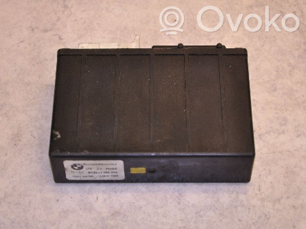 BMW 5 E34 Door central lock control unit/module 