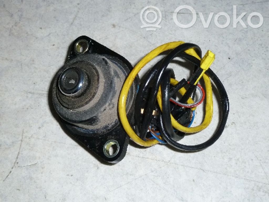 BMW 7 E38 Tailgate/trunk/boot lock/catch/latch 
