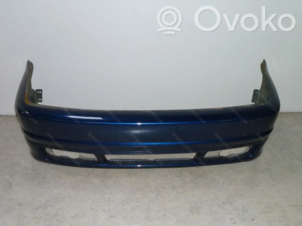 BMW 3 E36 Zderzak tylny 